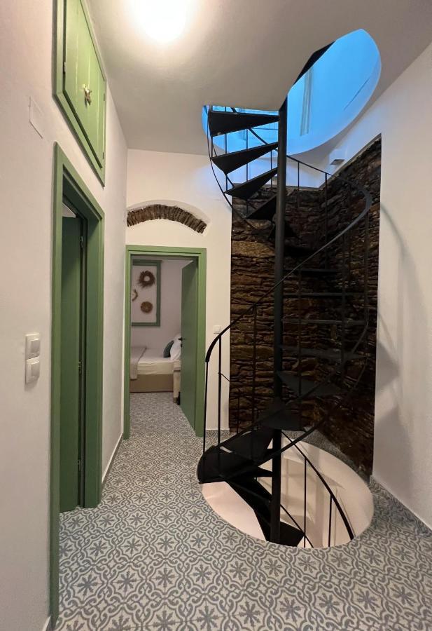 La Casa * Ermoupoli